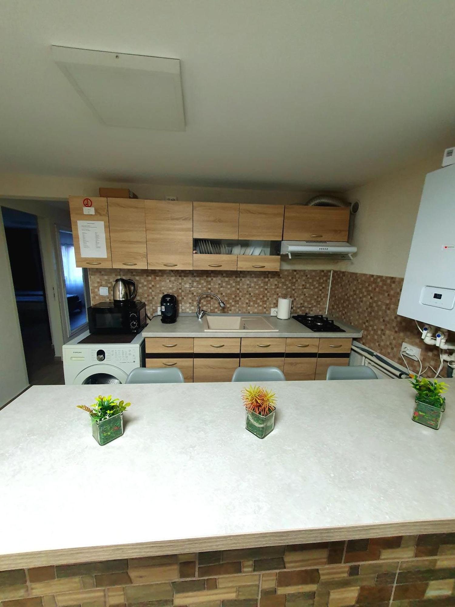 Apartament Lupeni Lupeni  Экстерьер фото